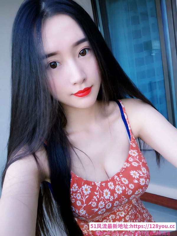 性感美乳小姐姐