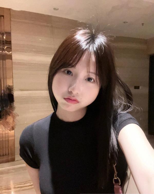 大胸纯欲小妹