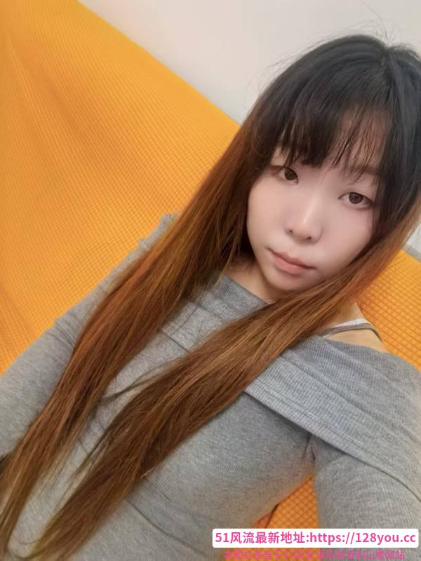 微胖大胸少妇