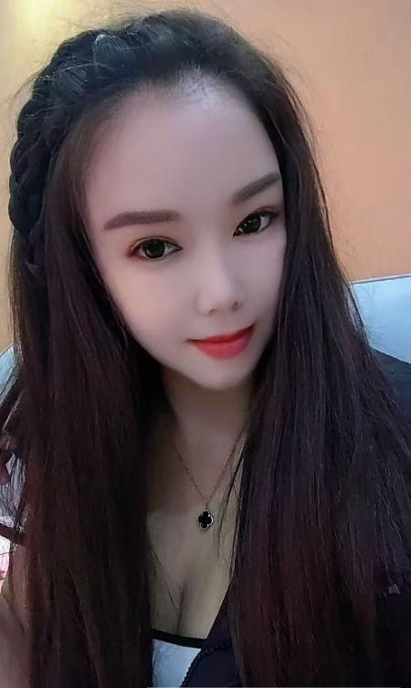 丰满型少妇
