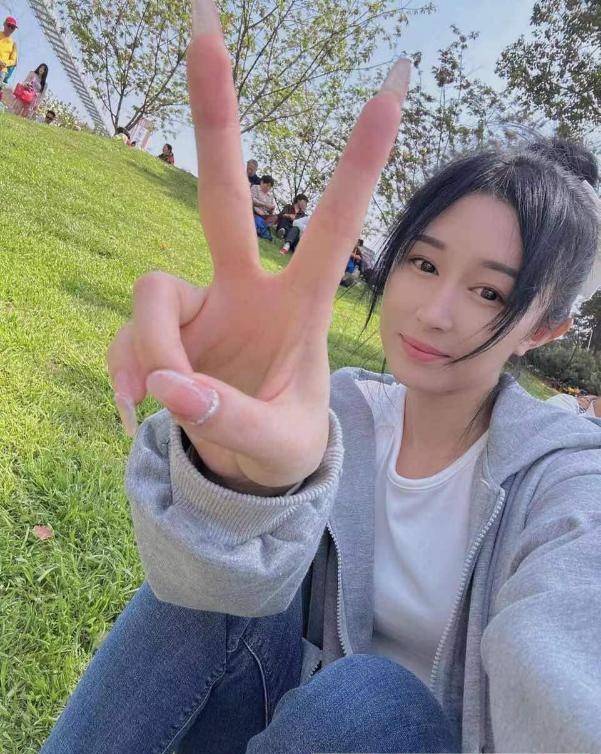 普陀性感小猫咪