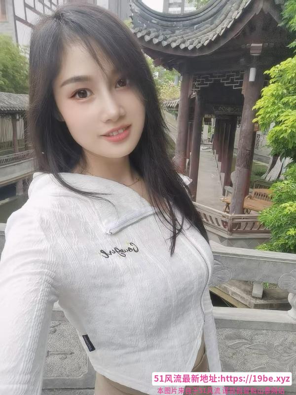 天府三街曼妙身姿