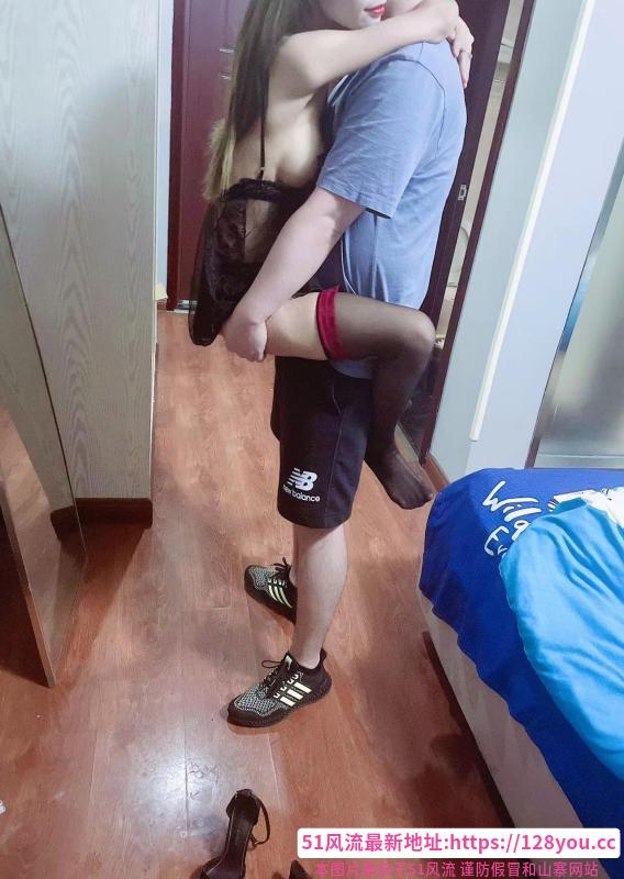 可抱起来玩的甜甜老师