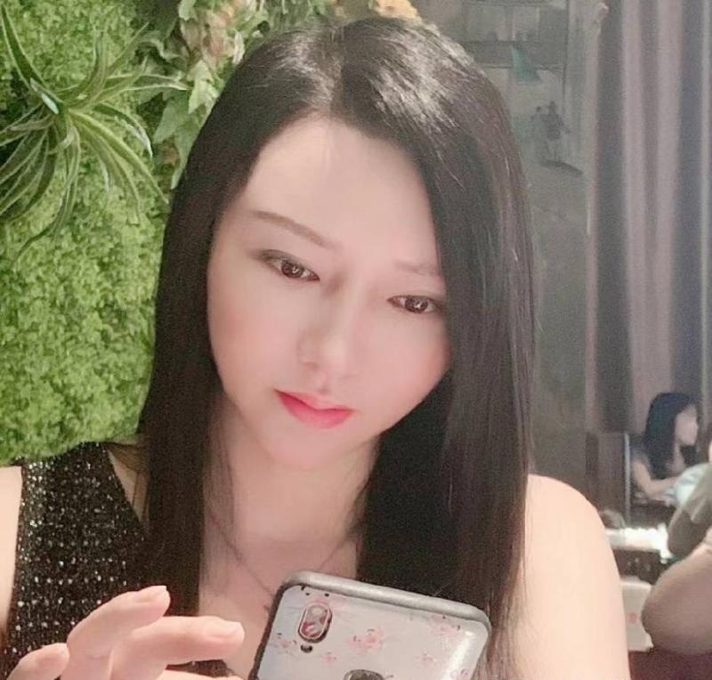 中山火炬性感大臀熟女