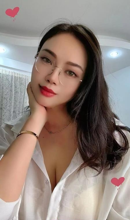 洪山服务系小姐姐