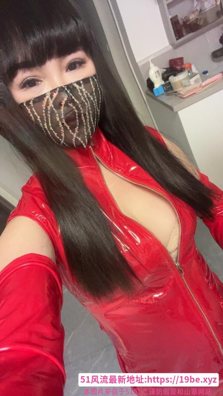 服务行的少妇小雨