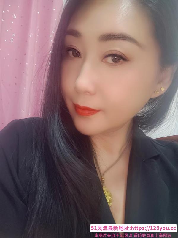 潮吹骚妇