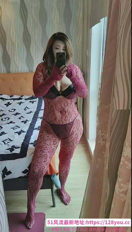 丰满风骚大胸熟女