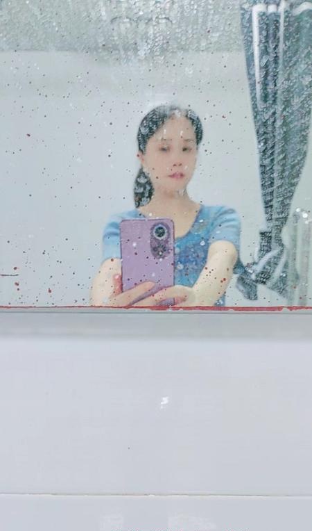 长寿路美脚人妻