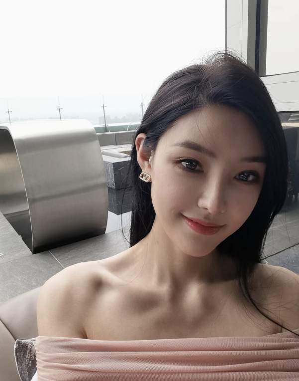 澳门玲悦