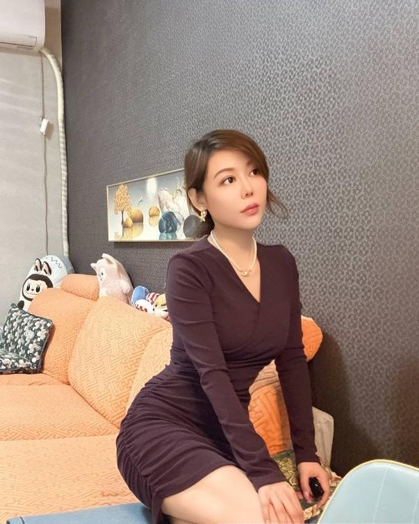 朝阳后入长腿老师