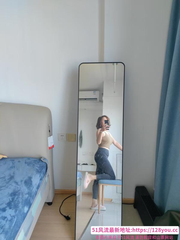 服务控性感少妇
