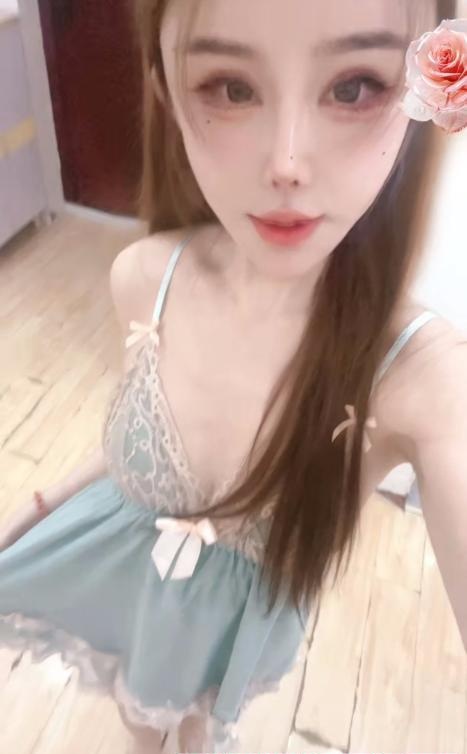娇柔美女