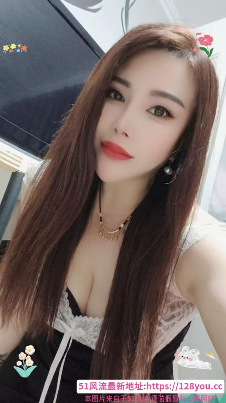 肤白水润丰满小少妇