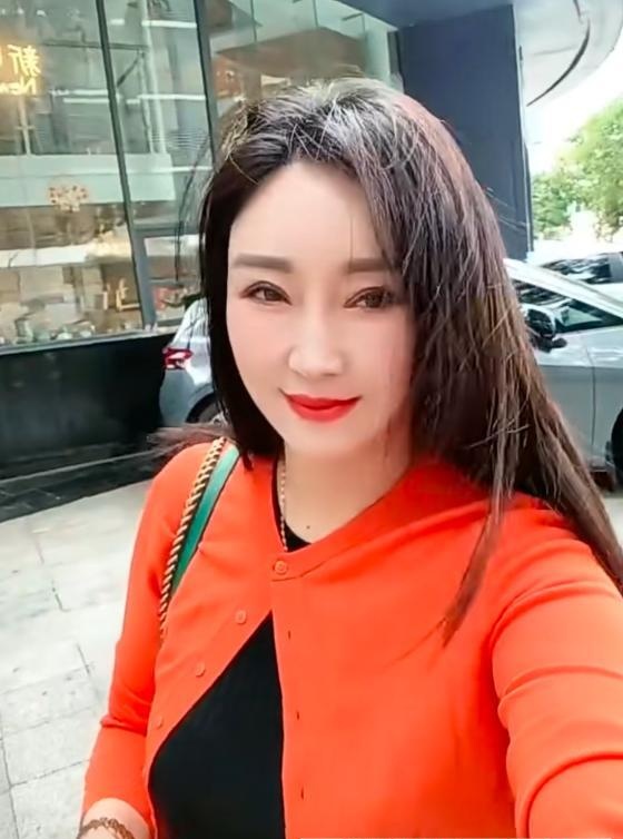罗湖气质熟女
