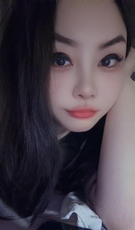 天府二街服务控胸控
