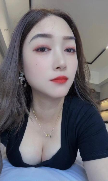 二刷徐汇丰满少妇