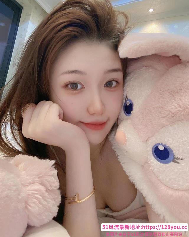 美腿小辣椒