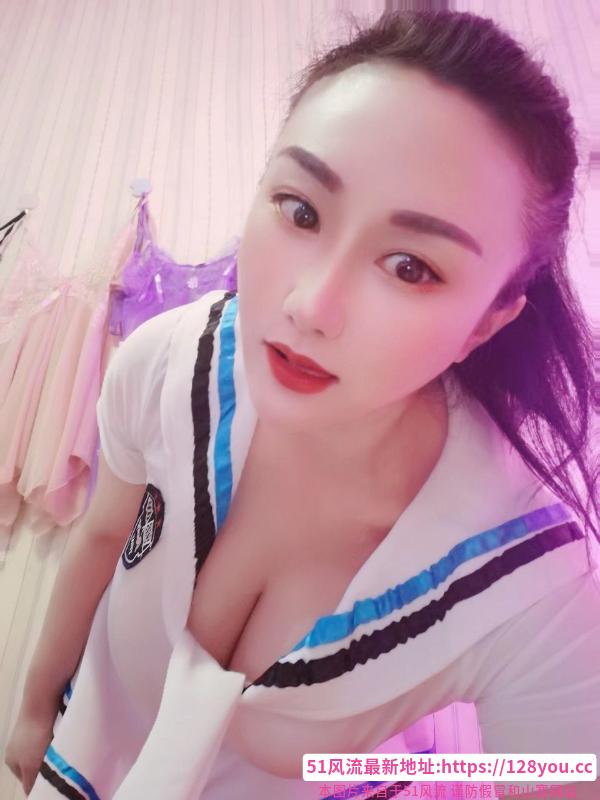 服务型风骚少妇