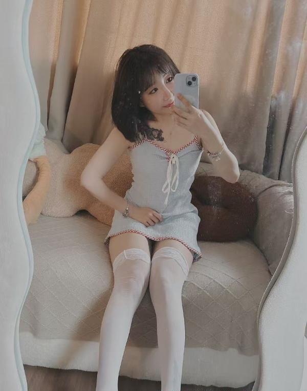 迷人可爱的女孩