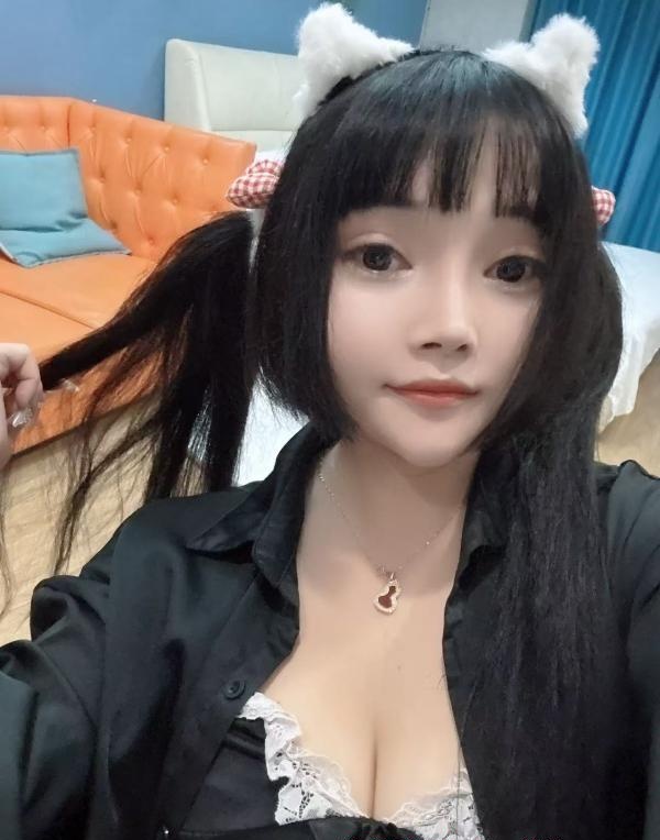 城北万象汇漂亮小姐姐