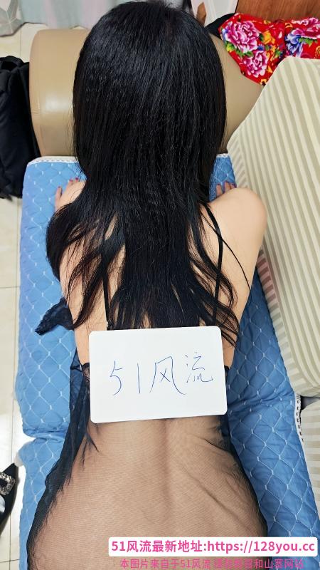 长腿细腰少妇悠悠