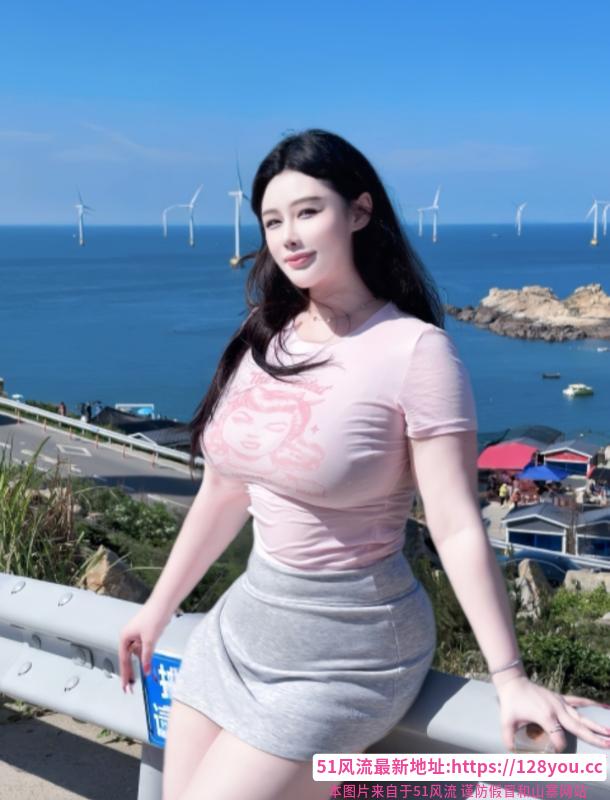一米七的大胸妹