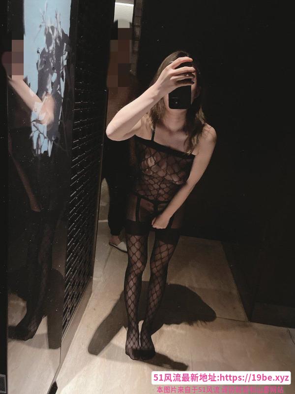 风骚制服御姐