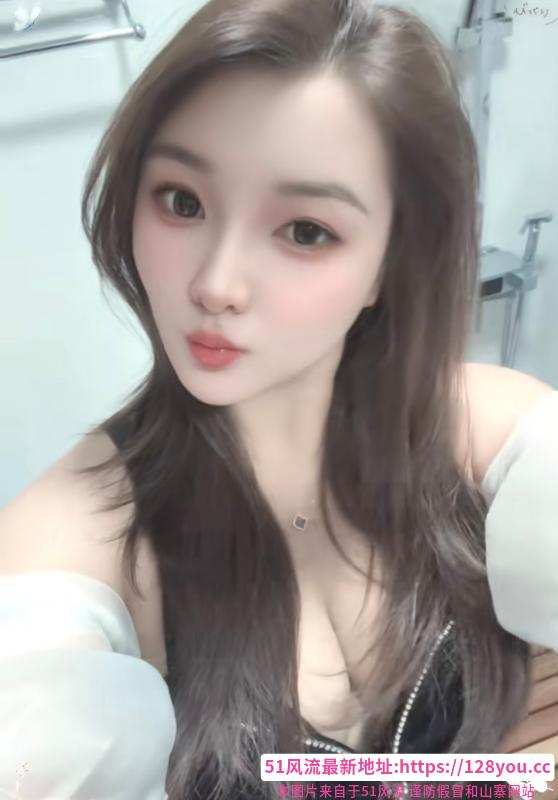 长宁桃子美甲师