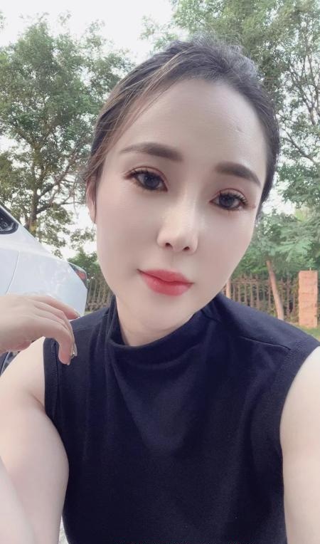 雪白少妇婷婷