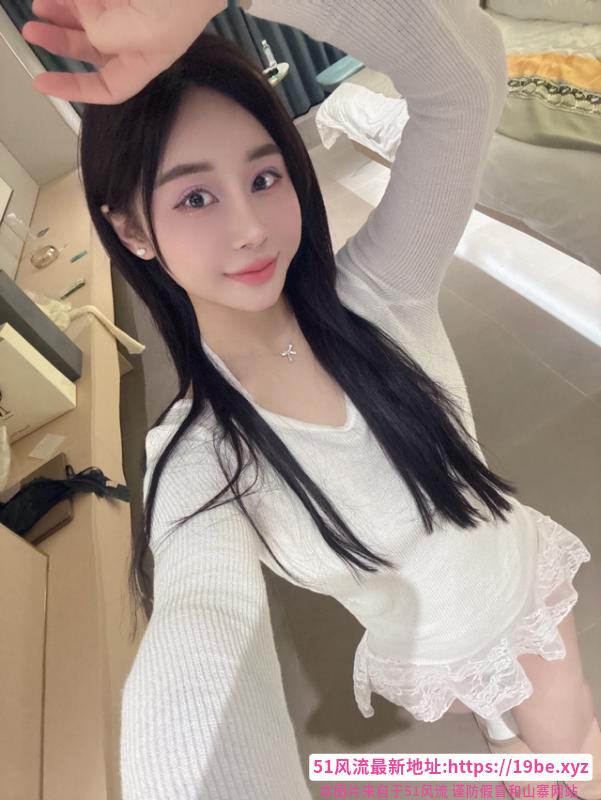 一线天馒头逼