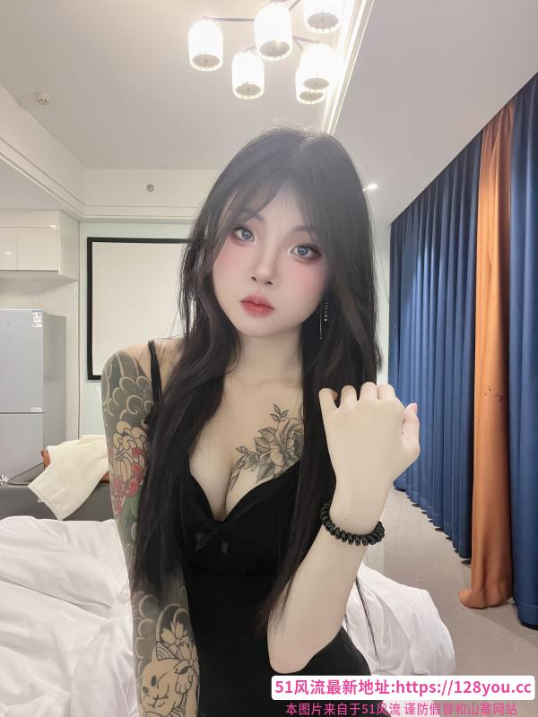 南开纹身妹婉瑢