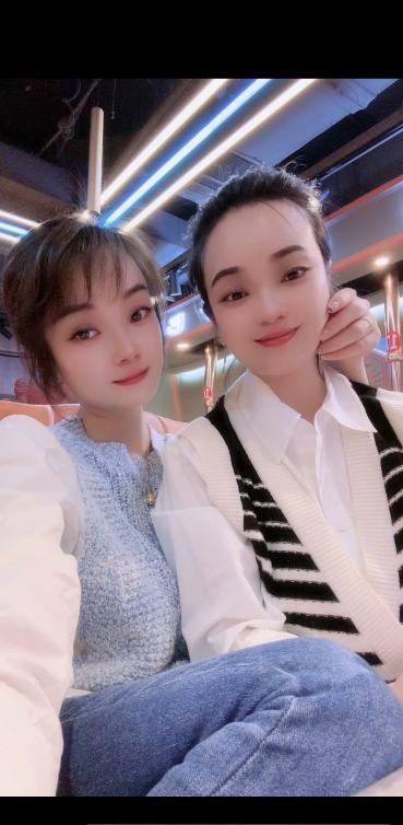 服务系姐妹