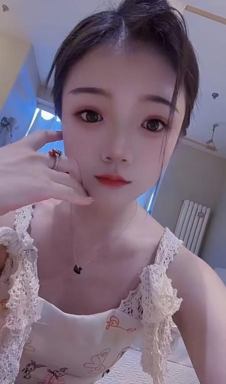滨海年轻妹子