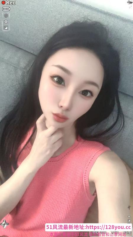 南站美女七七