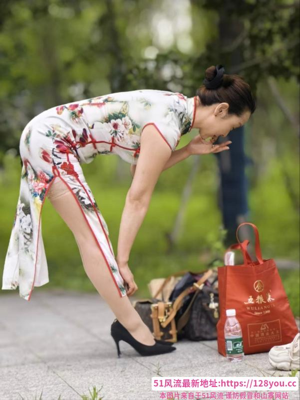江阴旗袍熟女