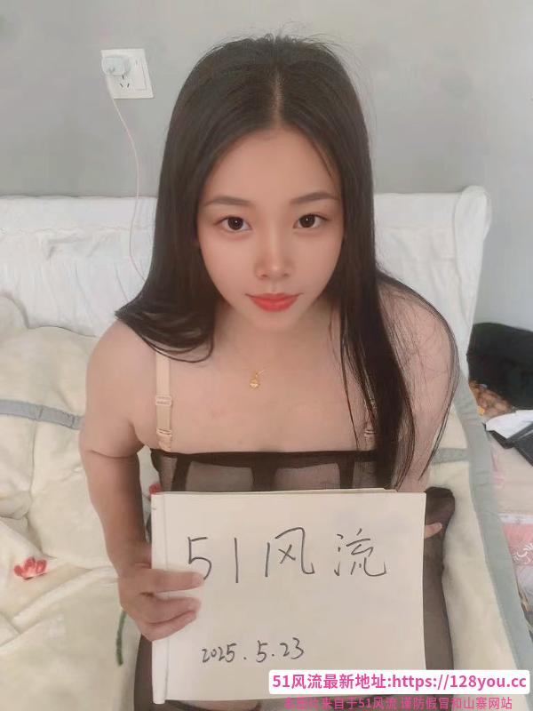 肥臀风骚小少妇