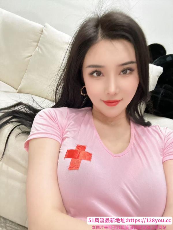 大长腿的高挑炮架子