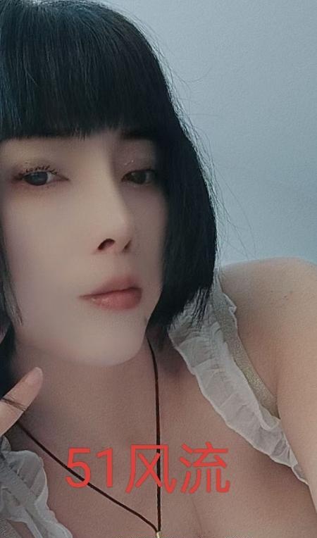 滨海小姐姐