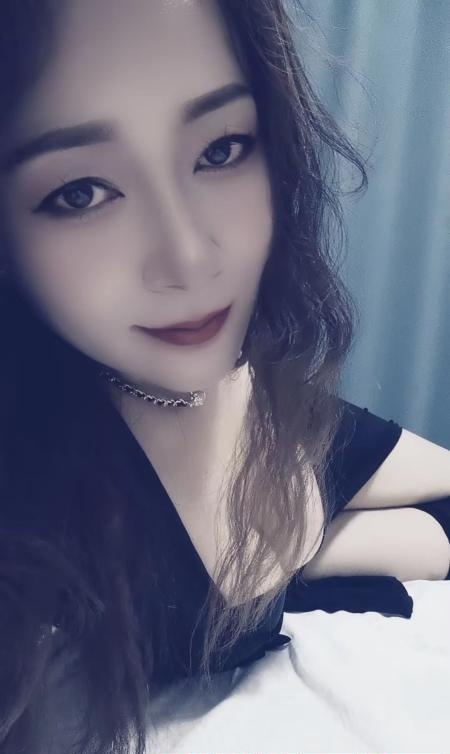 深喉巨爽御姐型大屁股