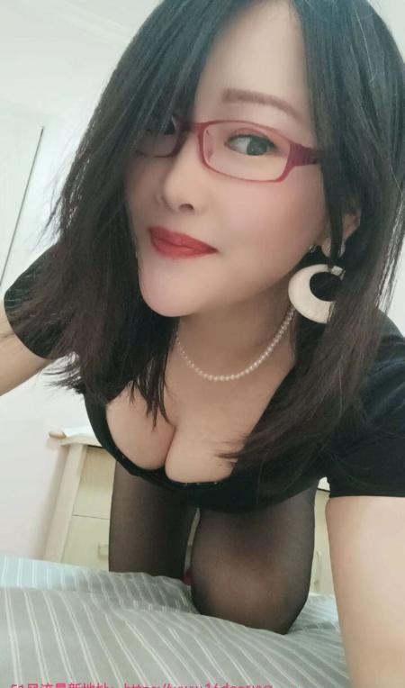 小市中项少妇小玉