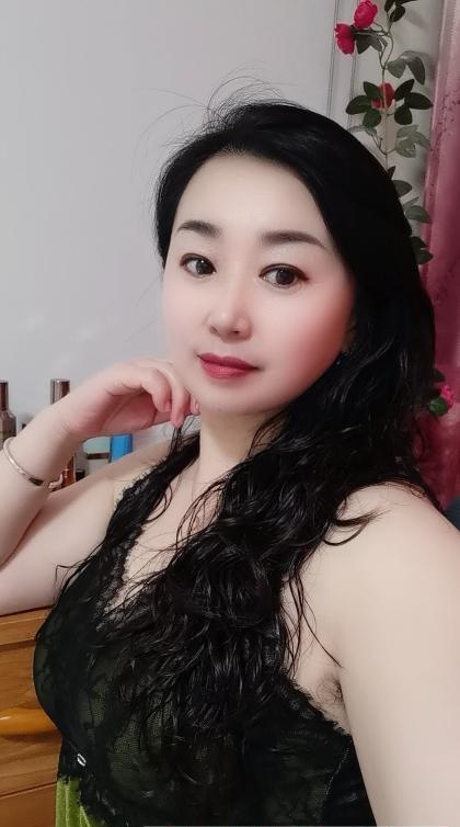 会所退役嫂子
