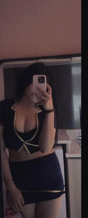滨江E奶巨臀嫩妹快餐