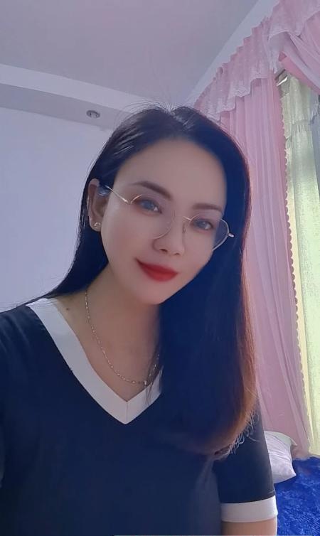 气质服务系老师