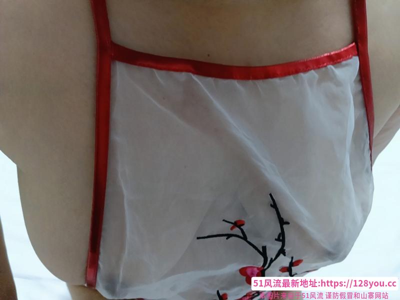 杨浦风韵肥臀熟女