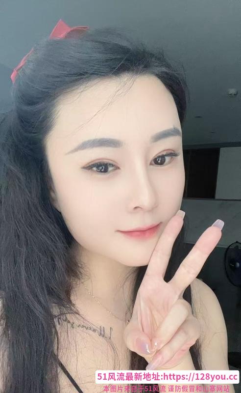 黑长直御姐静静