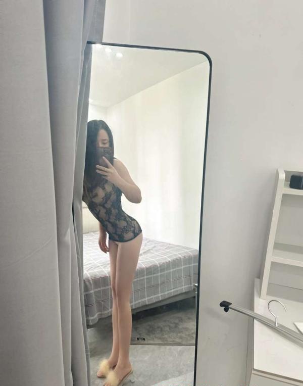 吴中臀王果果