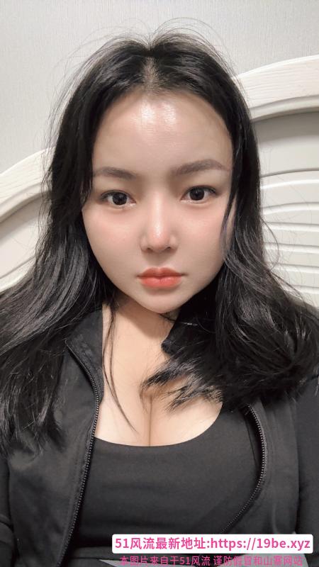D奶人妻少妇