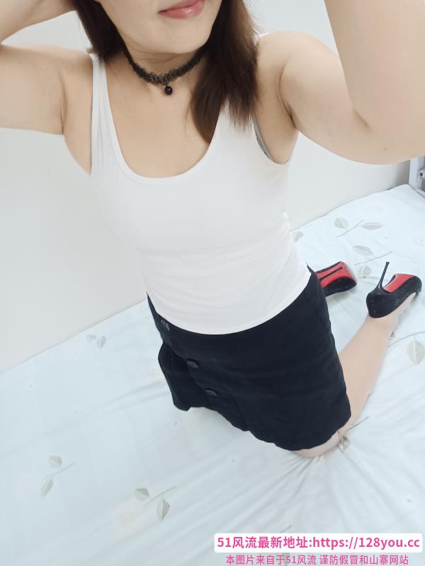 兼职人妻骚