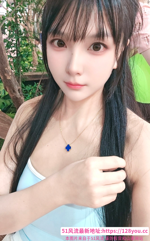 三点粉青青